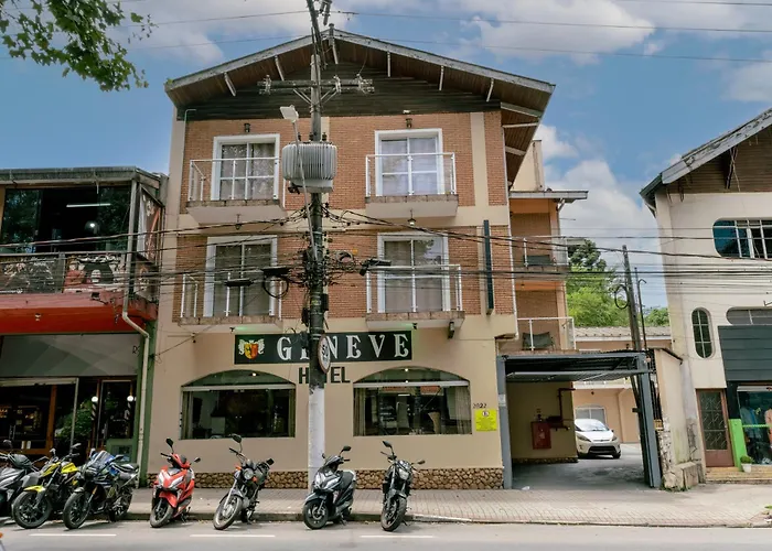 Hotel Geneve - 2Km Do Capivari